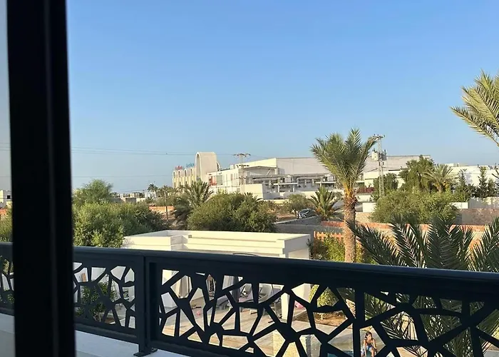Villa Camilia